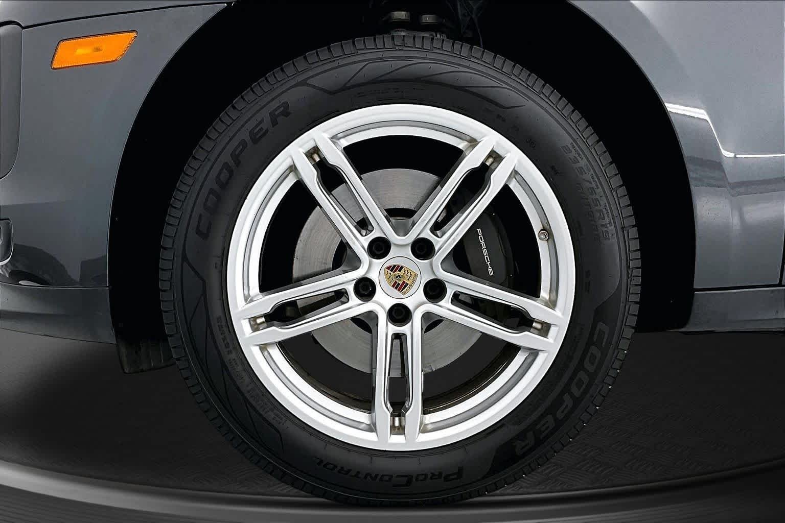 Used 2020 Gray Porsche  image 8
