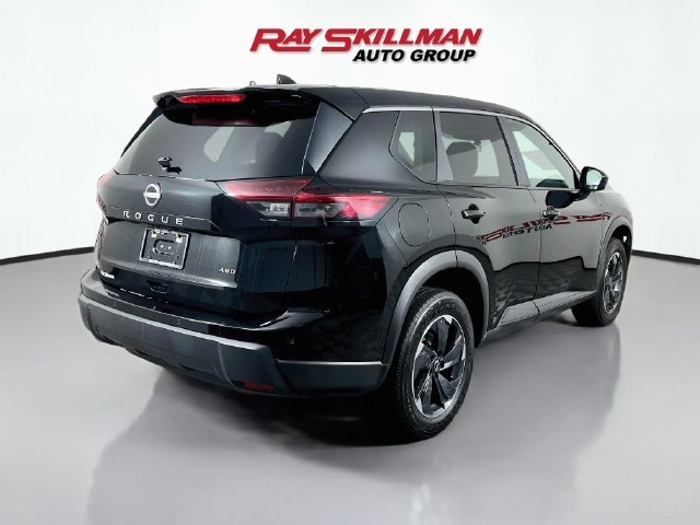 2025 Nissan Rogue SV - Photo 7