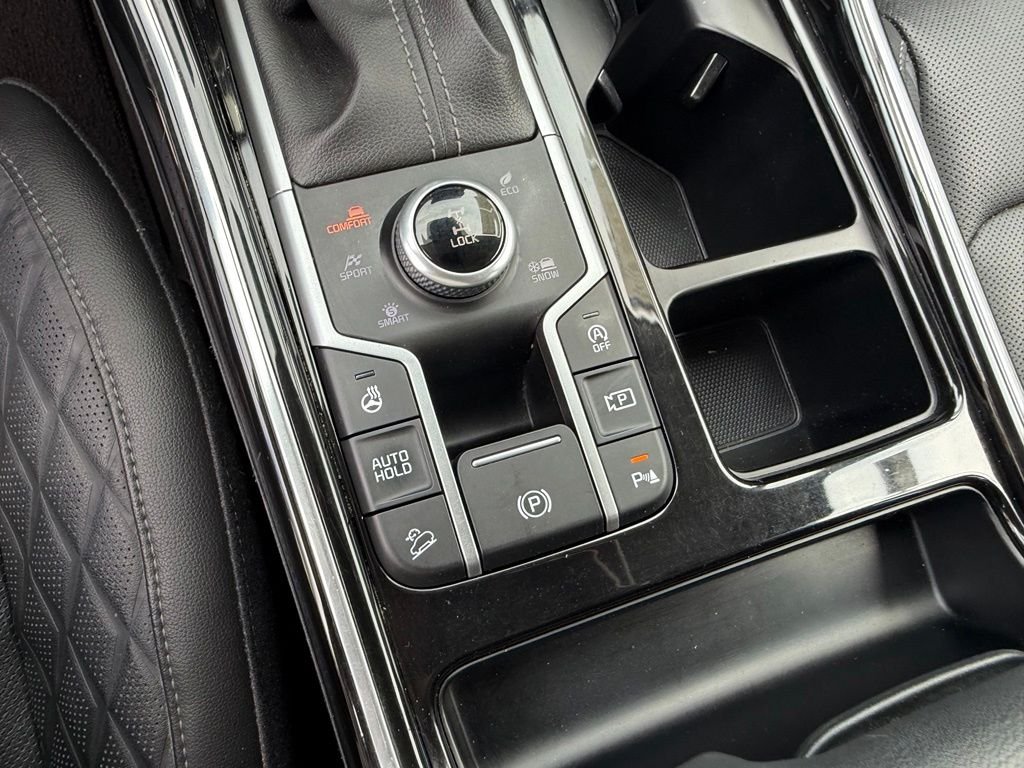 Used 2022 Glacial White Pearl Kia X-Line SX Prestige image 26