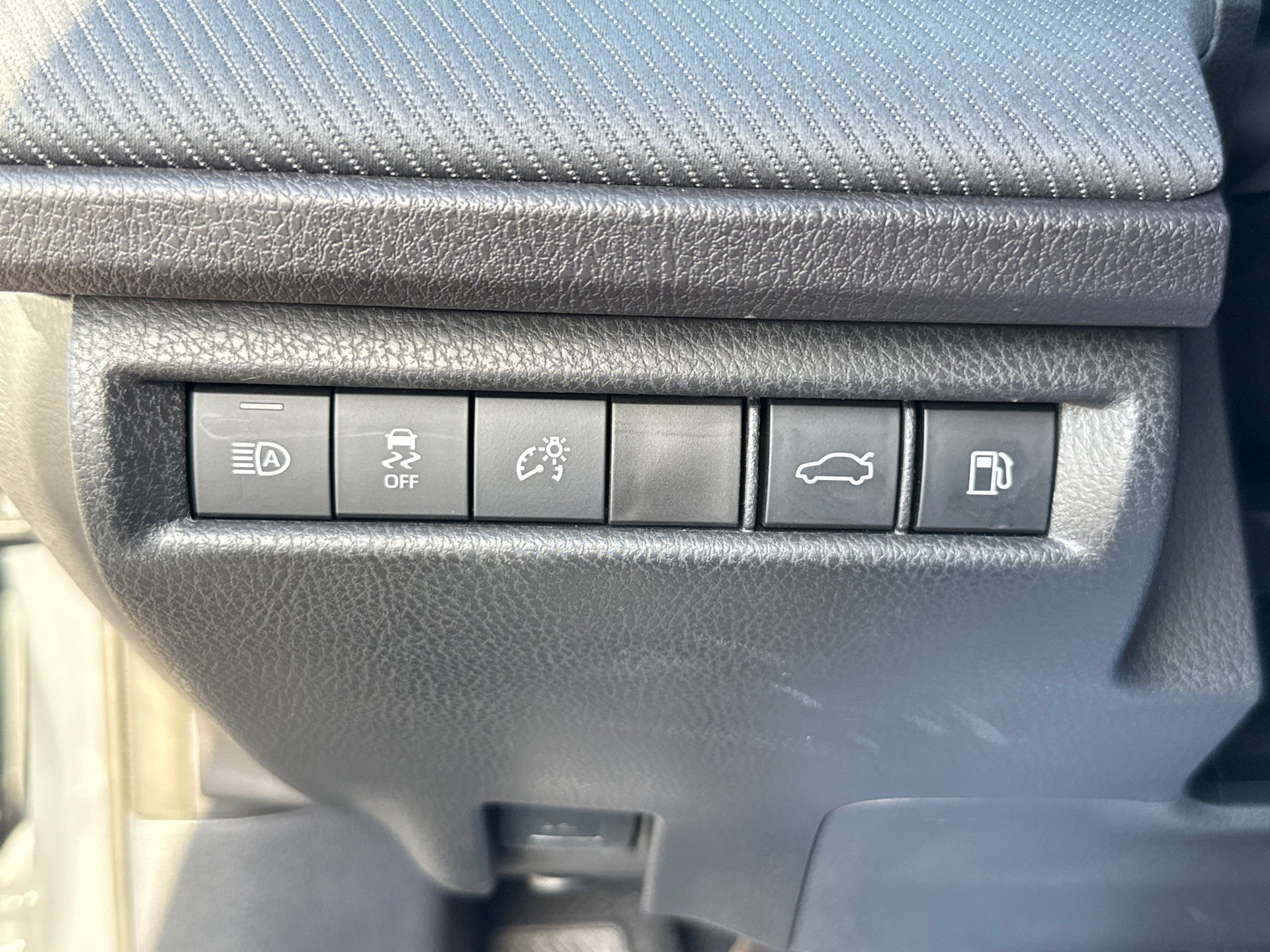Certified Used 2025 Underground Toyota SE image 27