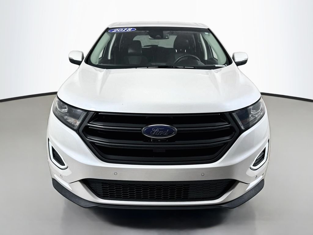 Used 2018 White Platinum Metallic Tri-Coat Ford Sport image 8