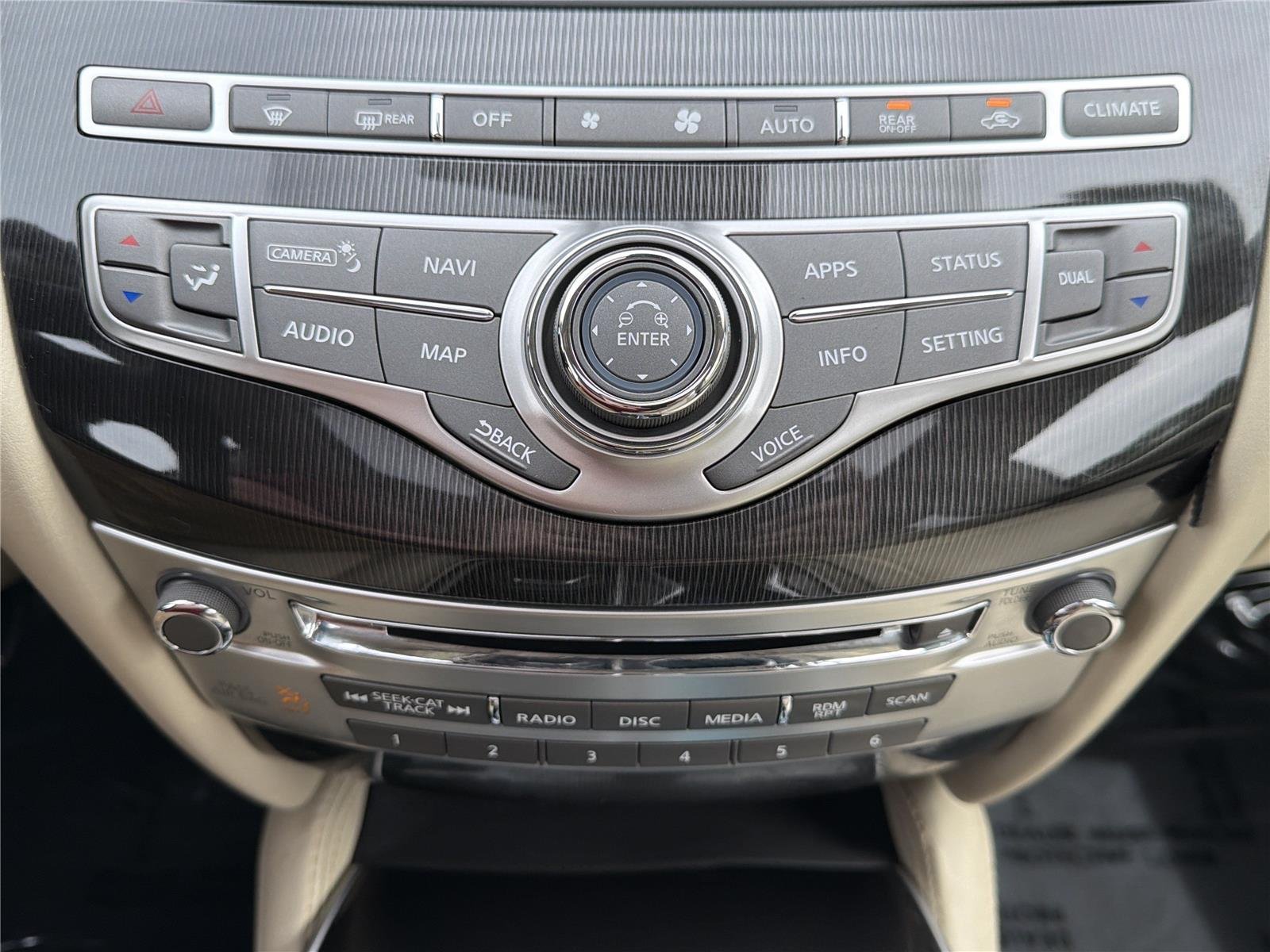 Used 2018 Black Obsidian INFINITI  image 8