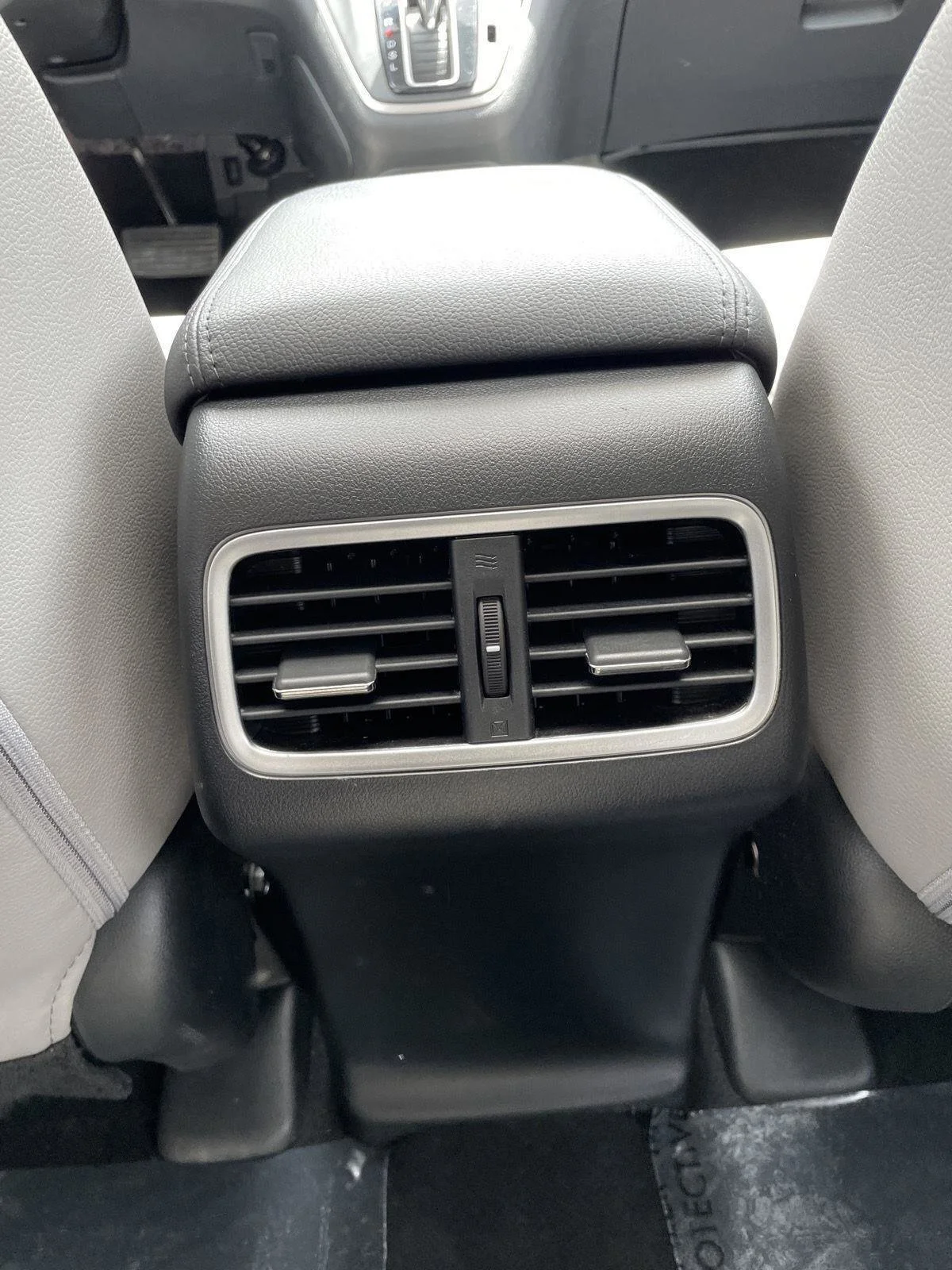 Used 2016 Alabaster Silver Metallic Honda EX-L image 24