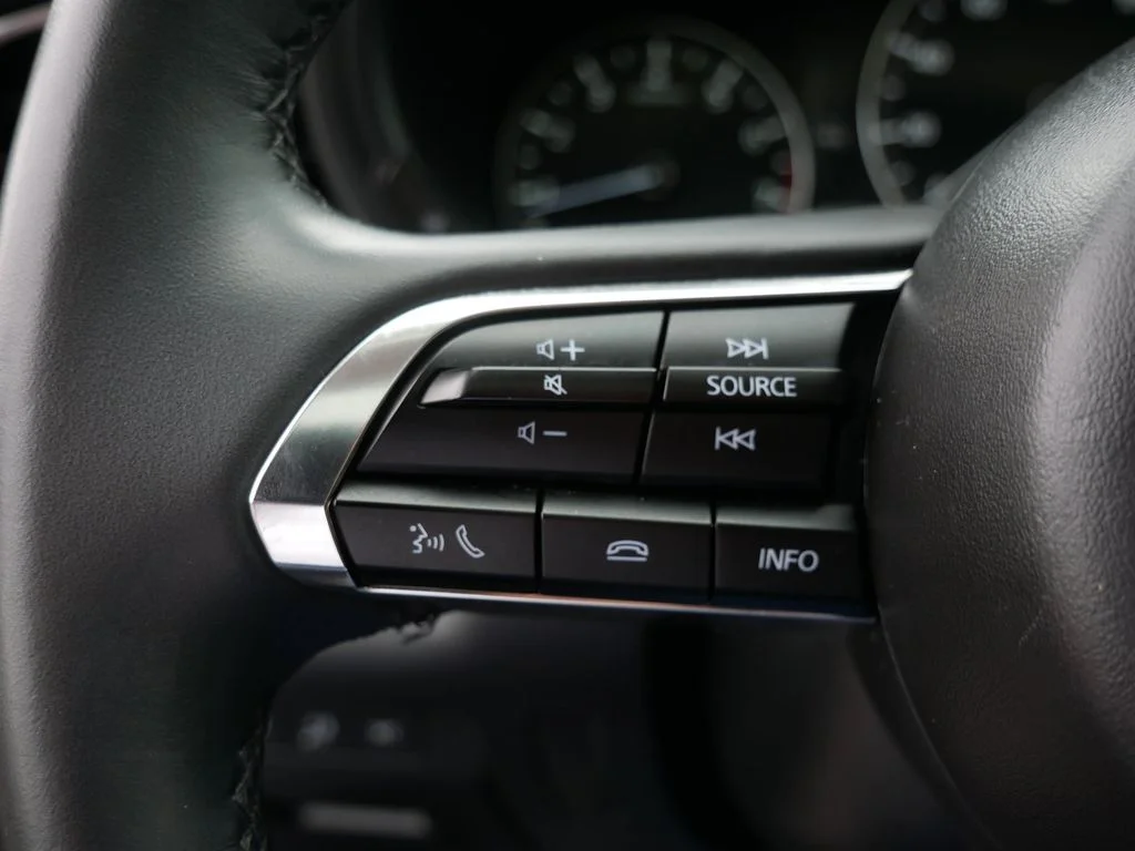 2025 Mazda CX-30 Carbon Edition - Photo 28