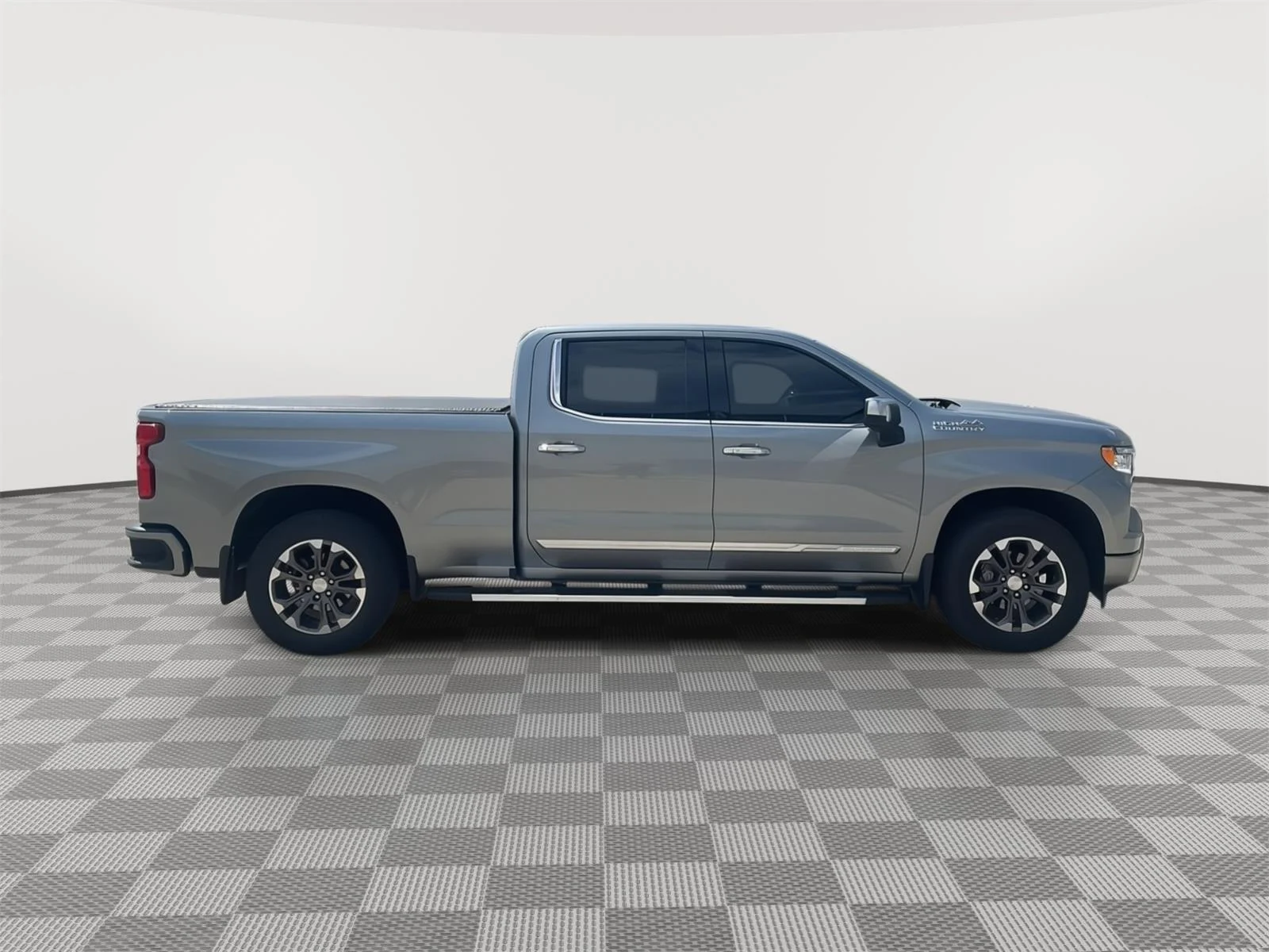 Used 2023 Sterling Gray Metallic Chevrolet High Country image 2