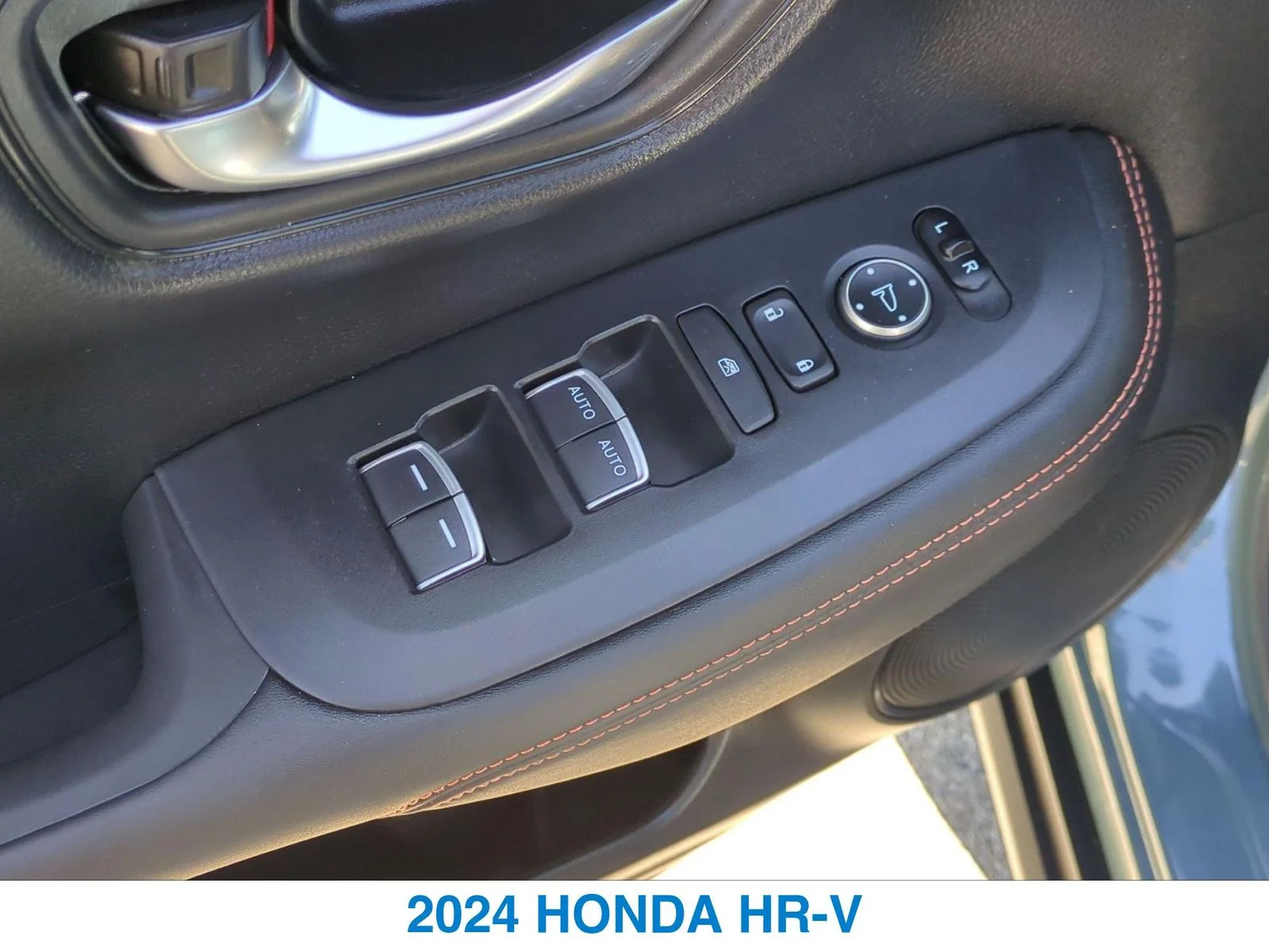 Used 2024 Green Honda Sport image 13
