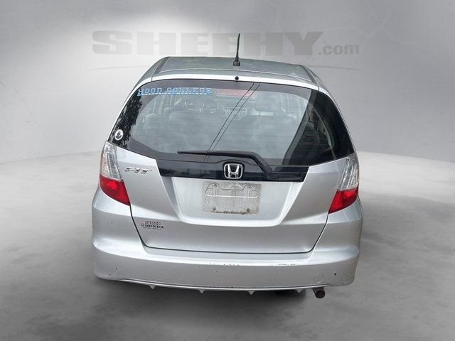 Used 2013  Honda Base image 12