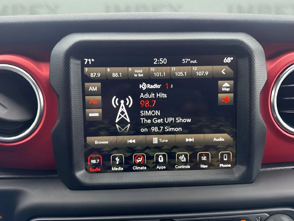 Used 2019 Red Jeep Unlimited Rubicon image 14