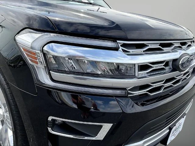 Certified Used 2024 Agate Black Metallic Ford Platinum image 80