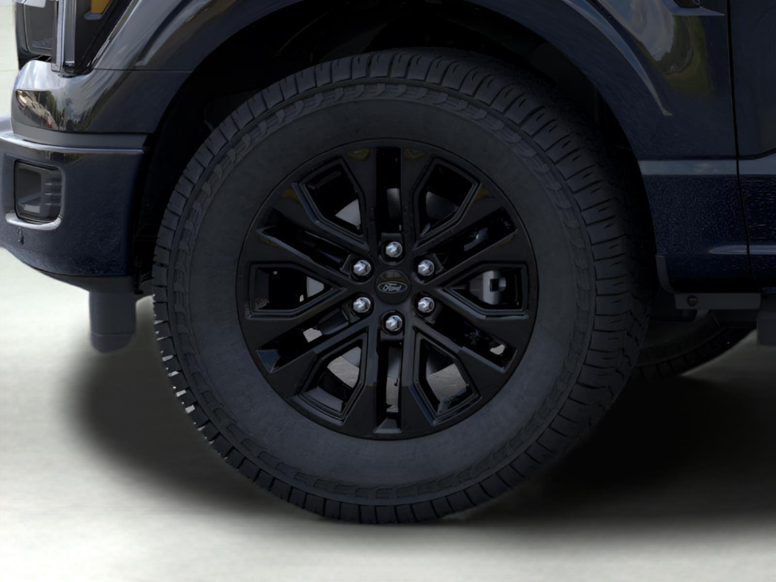 New 2026 Agate Black Metallic Ford Lariat® image 19