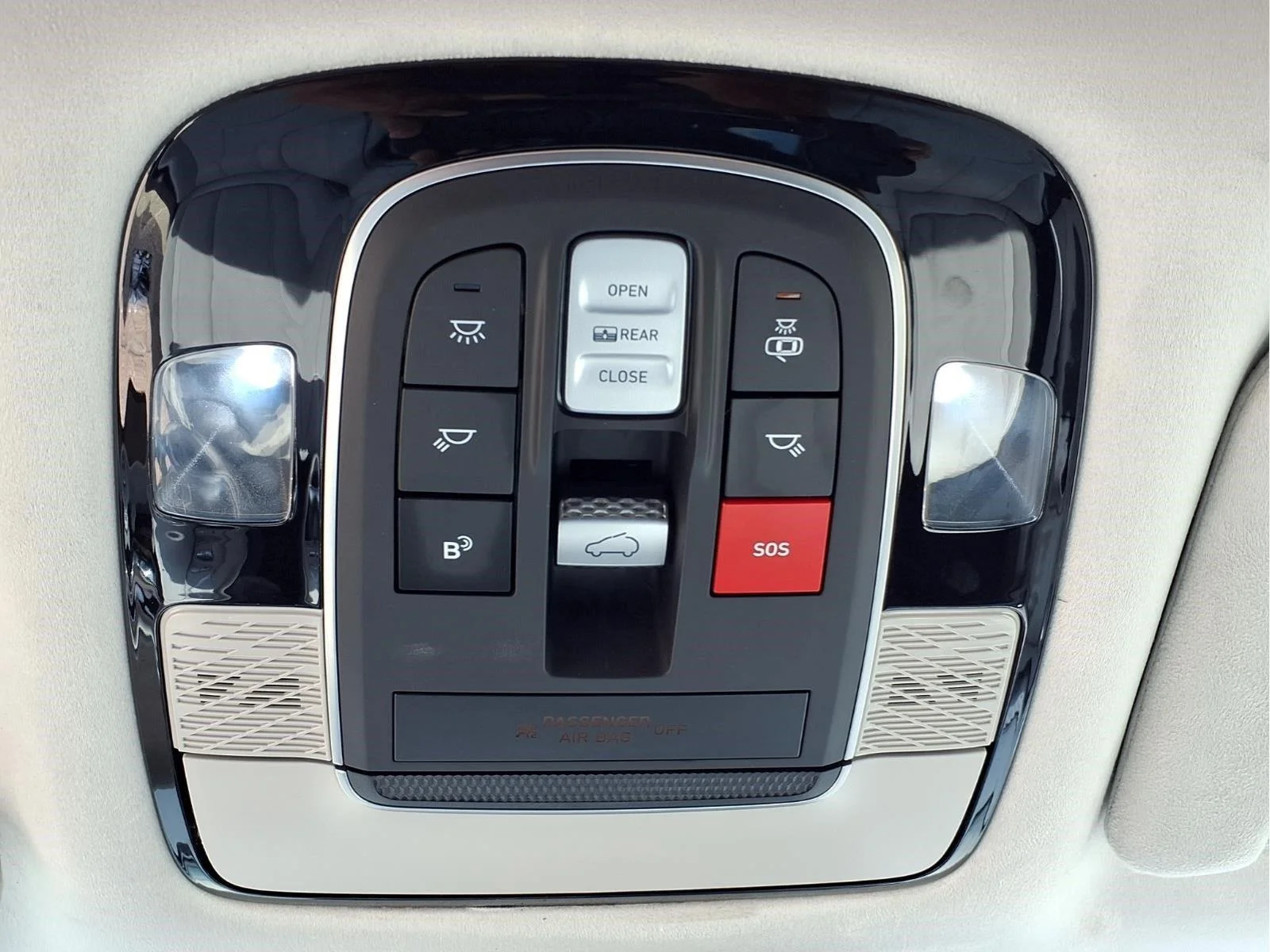 Used 2024 Steel Graphite Hyundai Calligraphy image 17