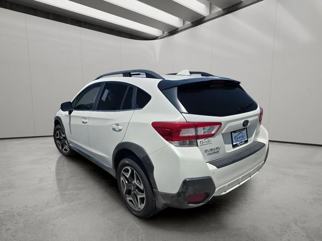 Used 2019 Crystal White Pearl Subaru Limited image 5