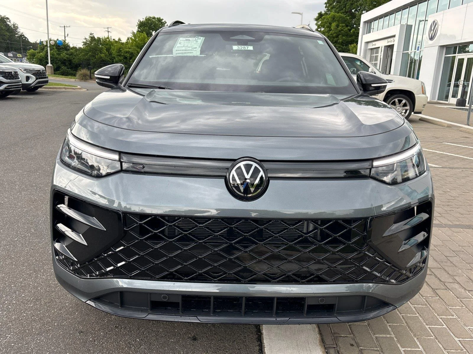 New 2026 platinum gray metallic Volkswagen SE R-Line Black image 8