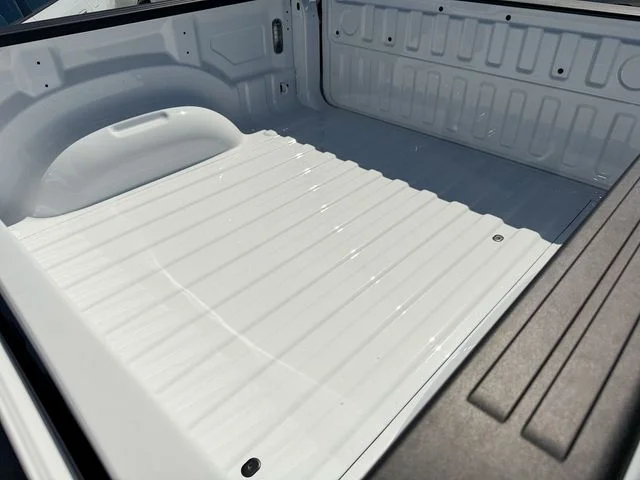 New 2026 Bright White Clear-Coat Exterior Paint RAM Rebel image 28