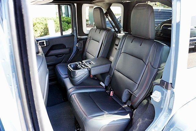 New 2026 Anvil Clear-Coat Exterior Paint Jeep Rubicon X image 24