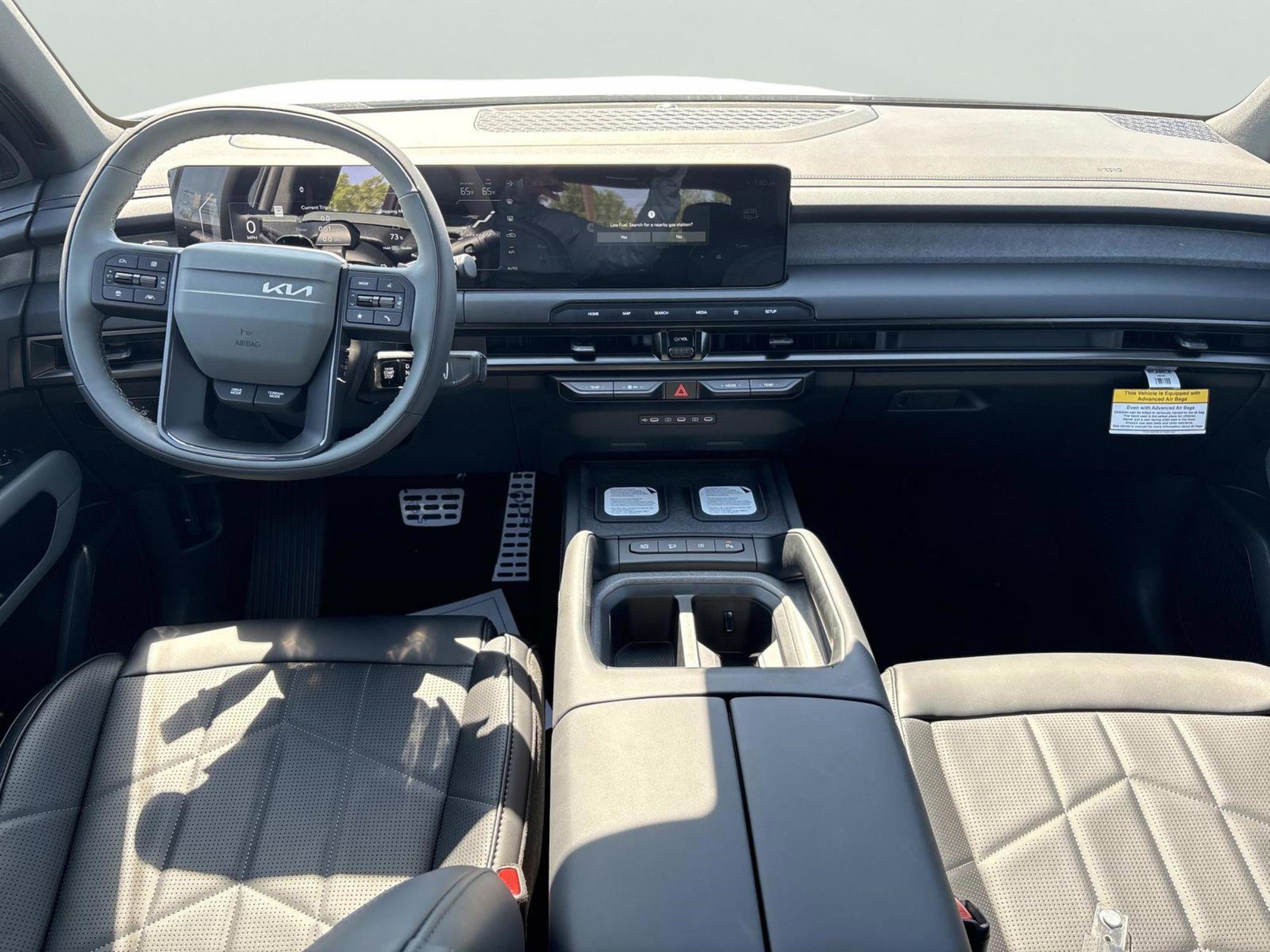 New 2027 Glacial White Pearl Kia X-Line SX image 15