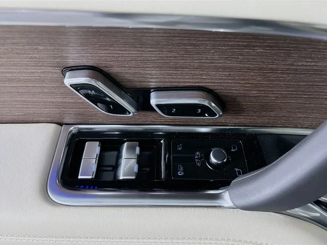 New 2026 Blue Land Rover SE image 19