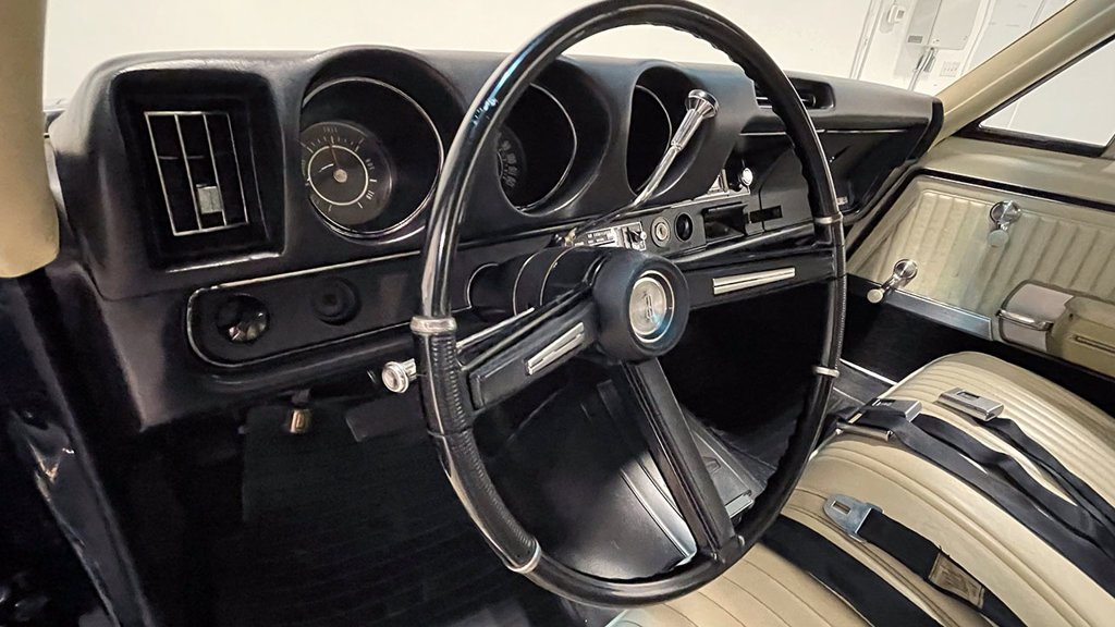 Used 1968  Oldsmobile Supreme image 63