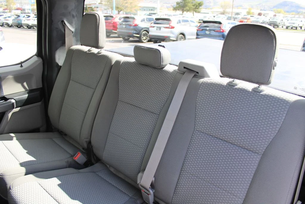 Used 2019 Agate Black Metallic Ford XLT image 17