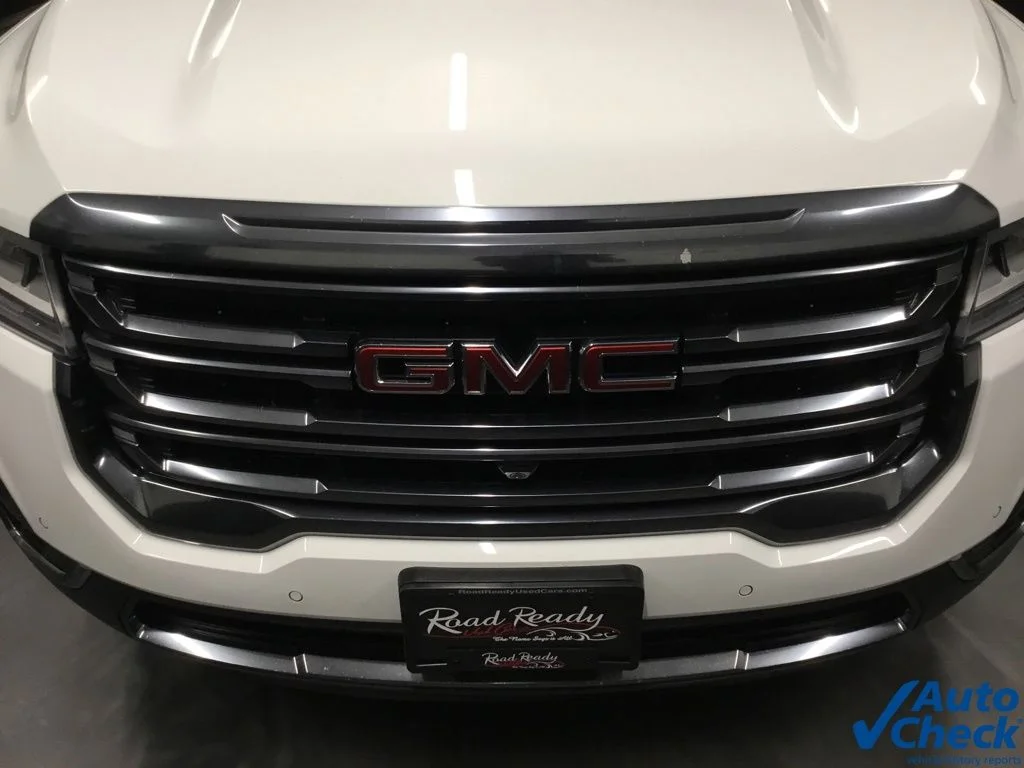 Used 2022 White GMC AT4 image 19
