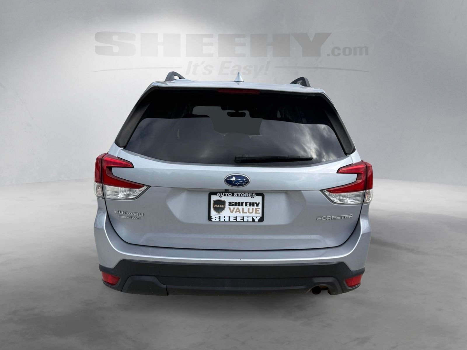 Used 2019 Silver Subaru Premium image 14