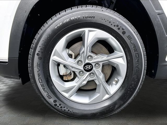 Used 2024 White Pearl Hyundai SEL image 9
