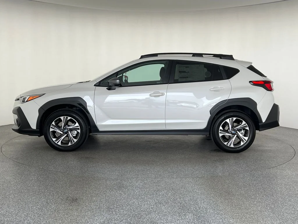 New 2026 CRYSTAL WHITE PEARL Subaru Premium image 8
