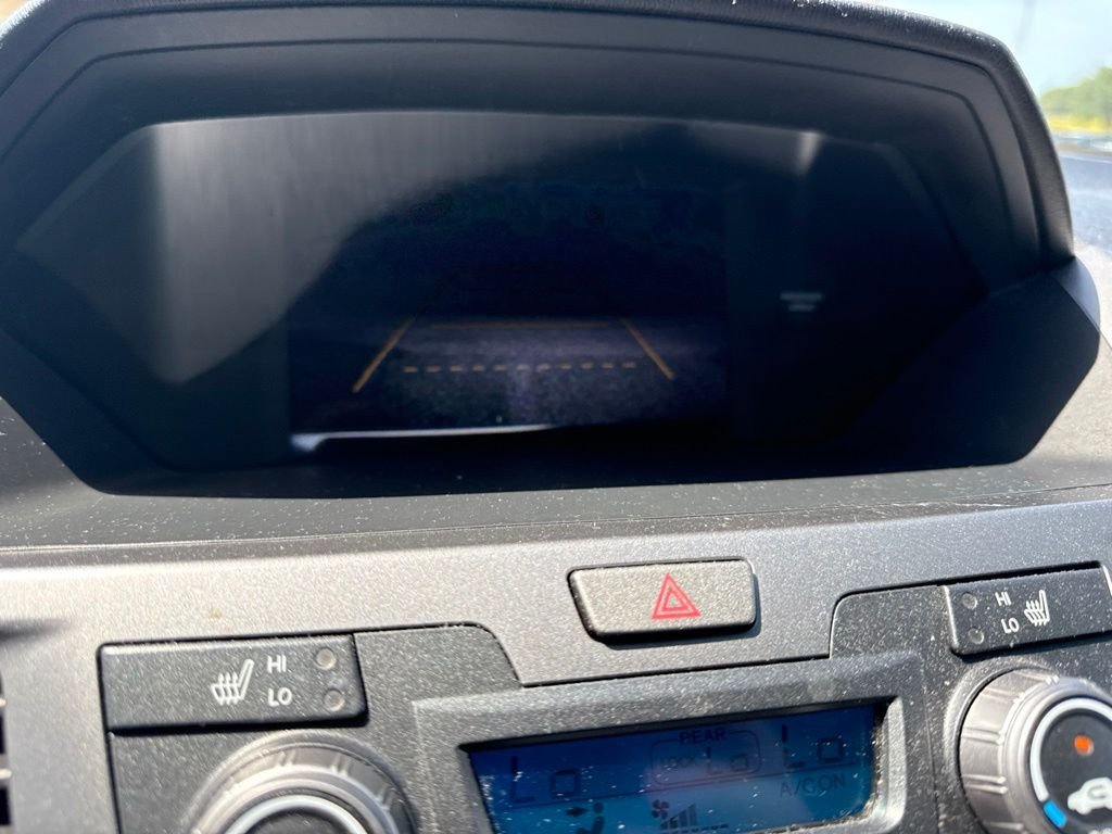 Used 2011 White Honda EX-L image 17