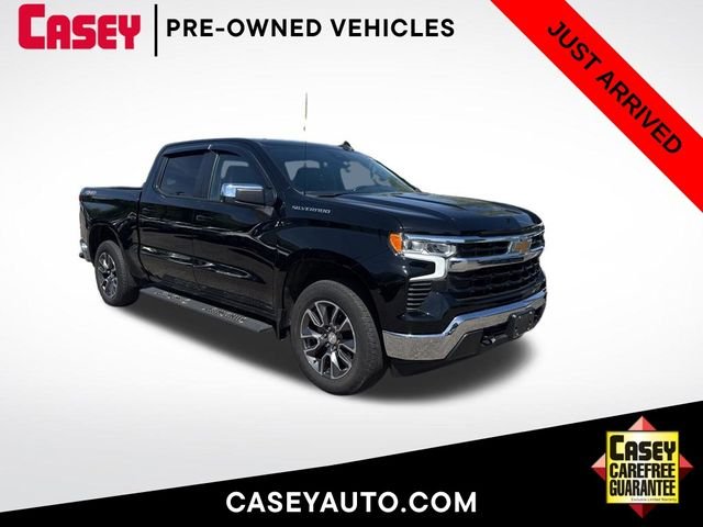 Used 2022 Black Chevrolet LT image 1