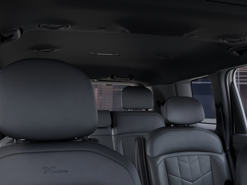New 2027 Glacial White Kia X-Line EX image 27