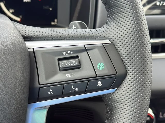 New 2026 Gray Mitsubishi SE image 18