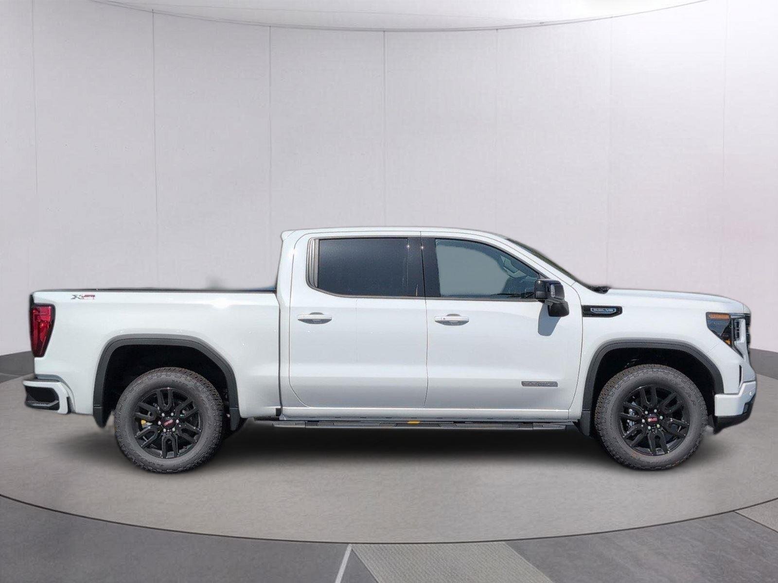 New 2026 Summit White GMC Elevation image 8