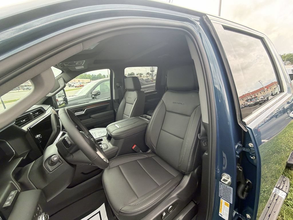 Used 2026 Downpour Metallic GMC Denali image 17