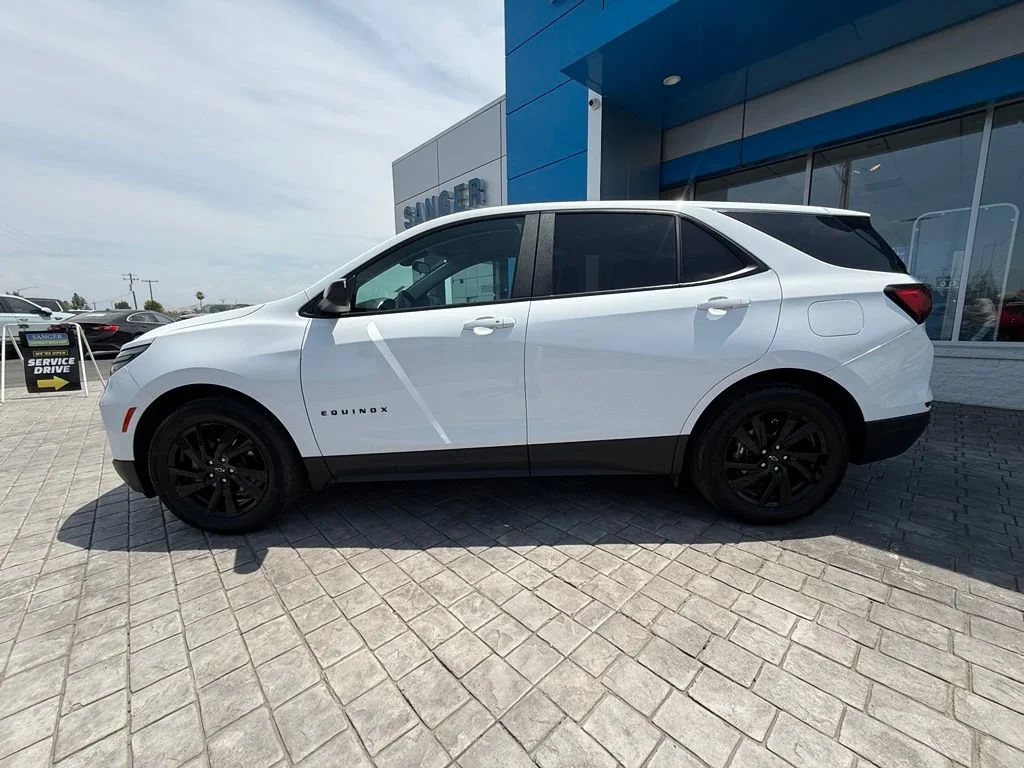 Used 2024 Summit White Chevrolet LS image 7