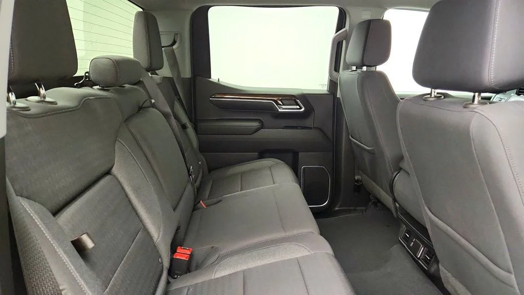 Used 2023 Onyx Black GMC 4WD Crew Cab 147