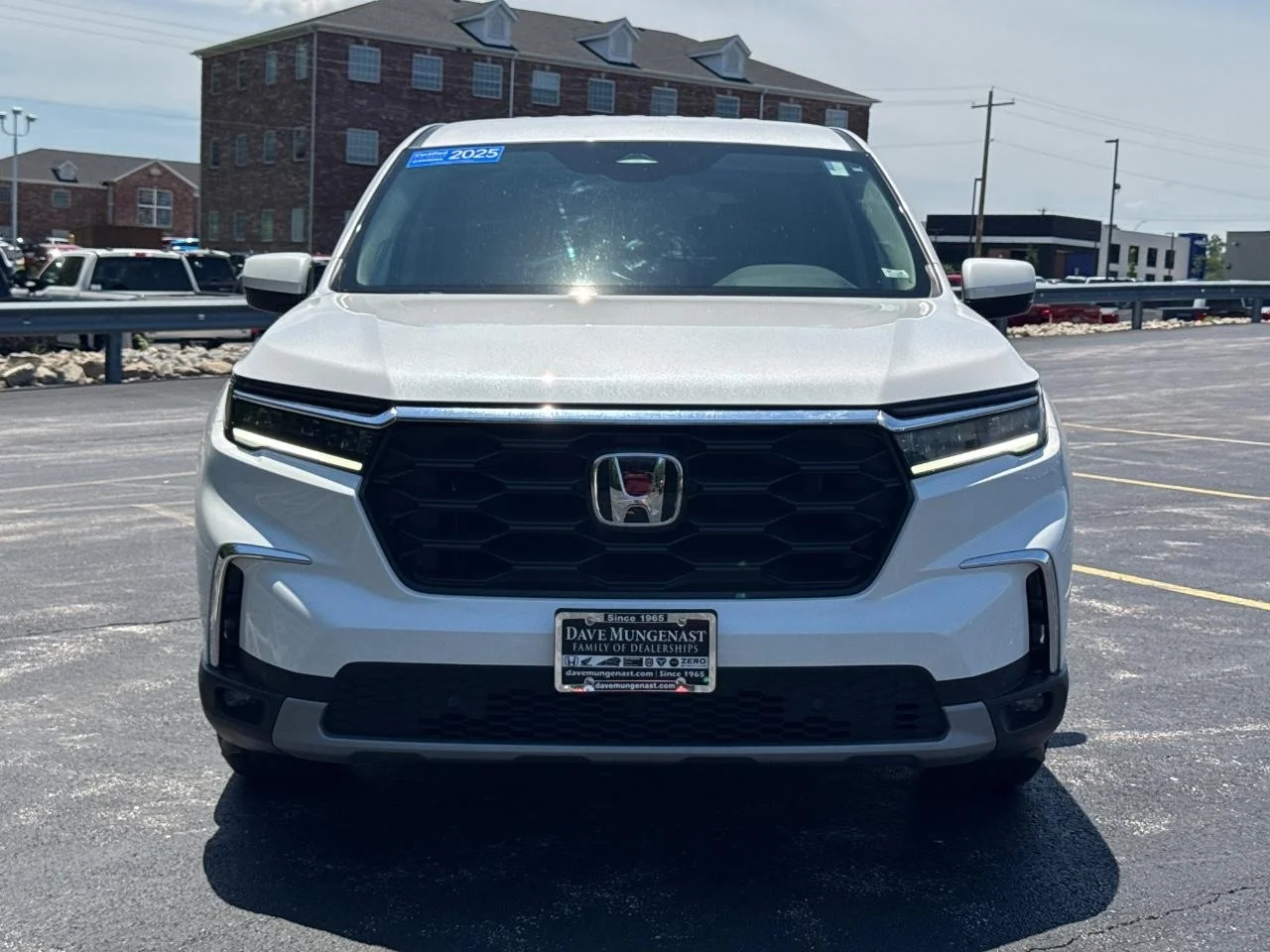 2025 Honda Pilot EX-L - Photo 10