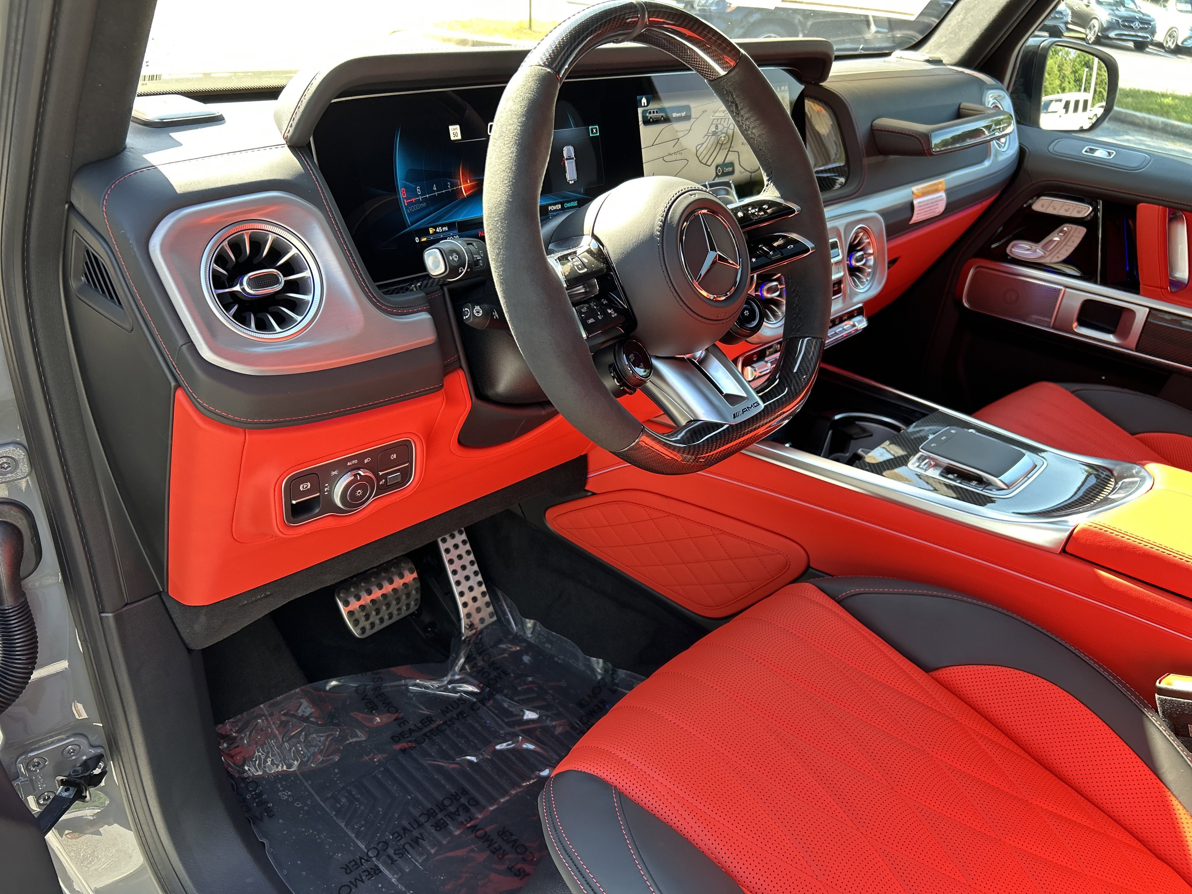 New 2026 MANUFAKTUR Arabian Grey Non- Metallic Mercedes-Benz AMG® G 63 SUV image 17