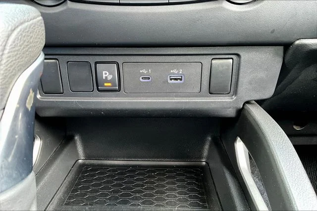 Used 2024 Green Nissan SV image 16
