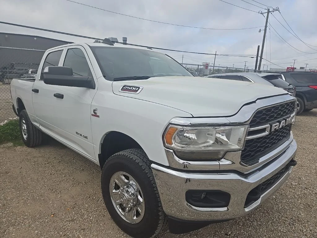 Used 2022 White Ram Tradesman image 4