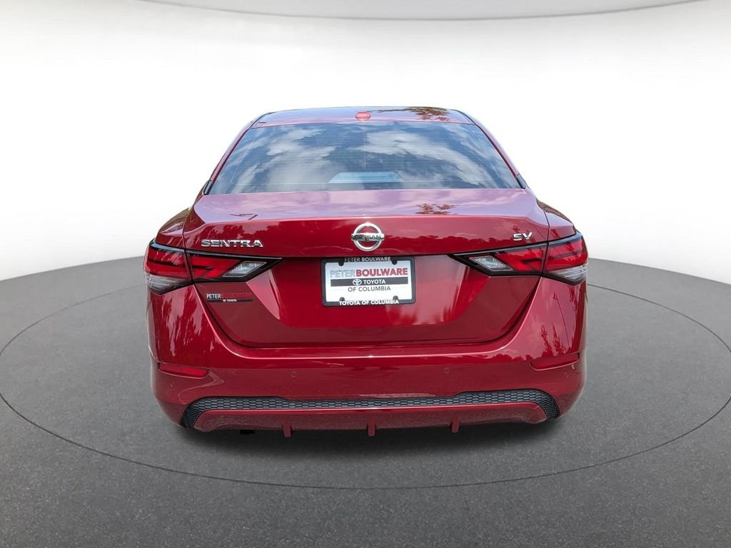 Used 2020 Red Nissan SV image 5