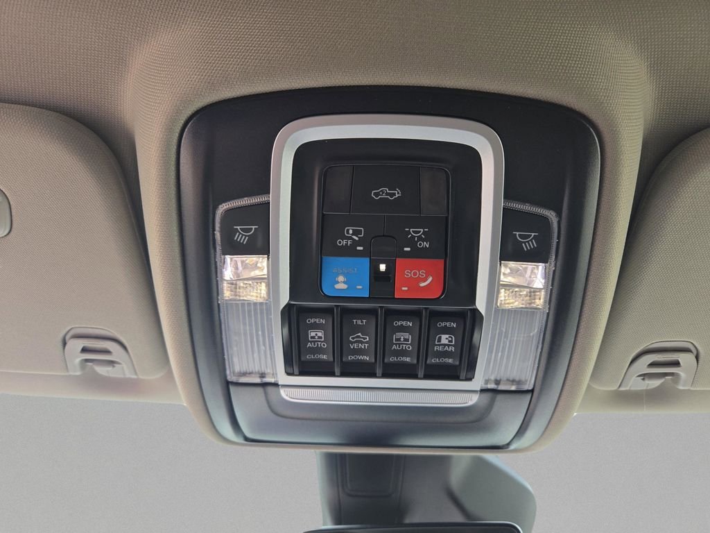 2026 RAM 1500 Limited Longhorn - Photo 22