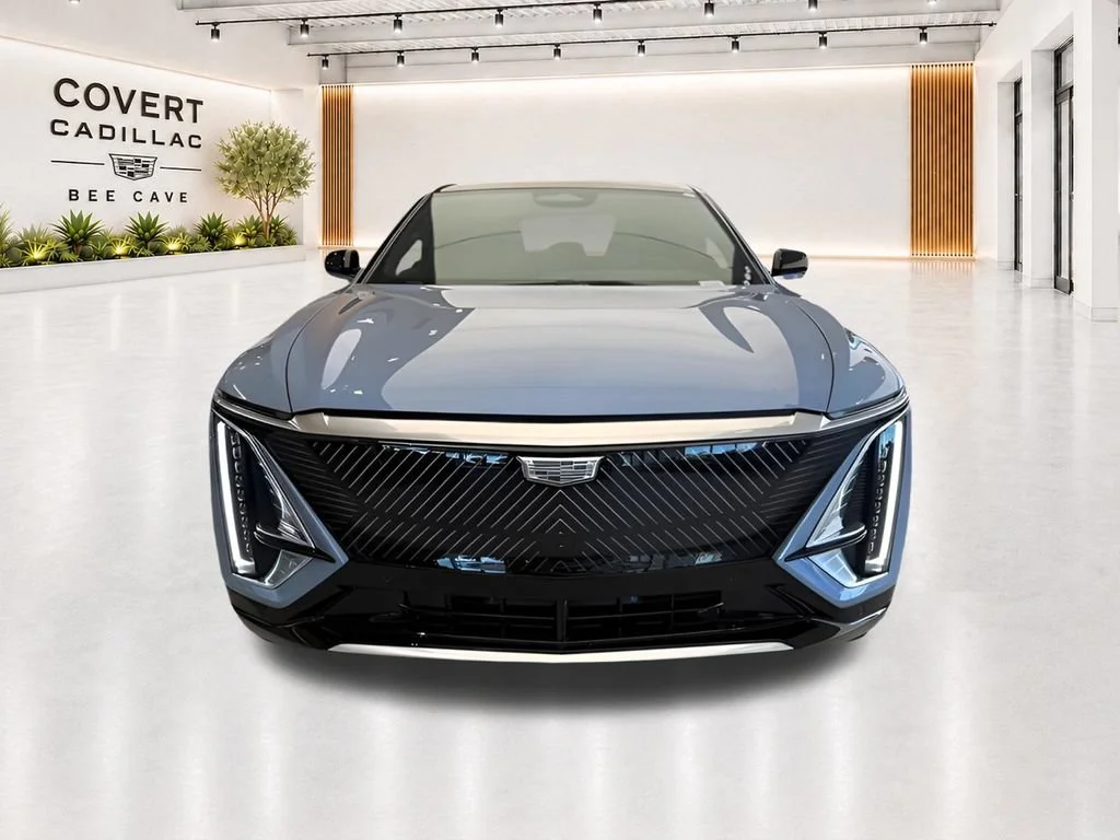 2027 Cadillac LYRIQ Signature Luxury - Photo 3