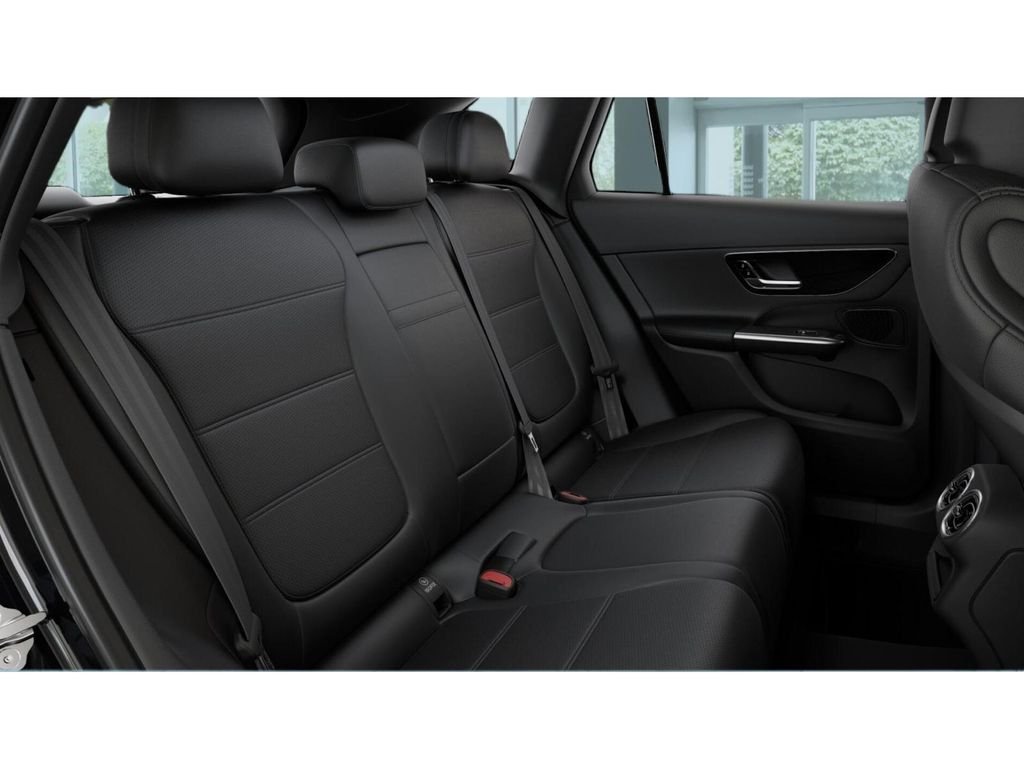 New 2026 Black Mercedes-Benz GLC 300 image 5
