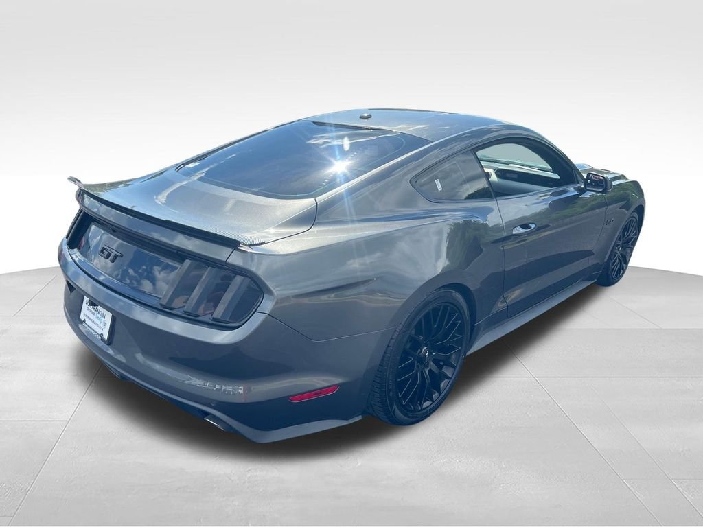 Used 2017 Gray Ford GT Premium image 5
