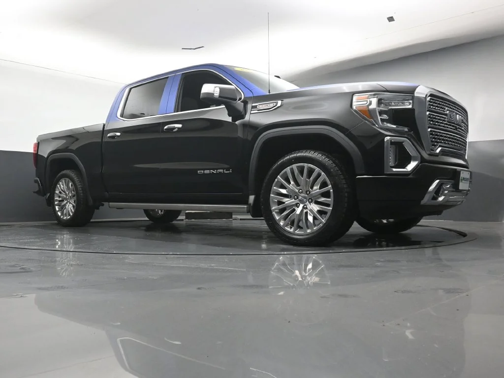Certified Used 2019 Black GMC Denali image 26