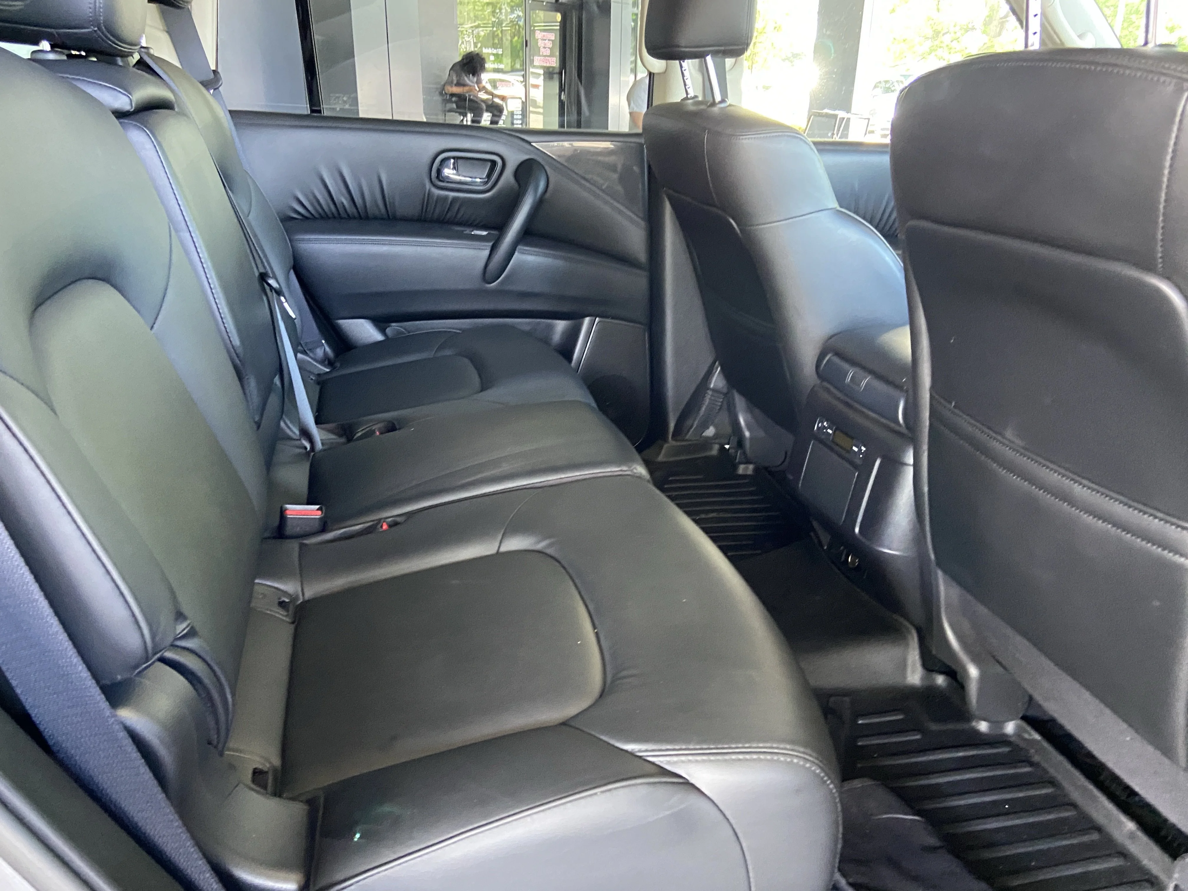 2023 Nissan Armada SV - Photo 29
