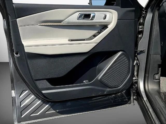 New 2026 Carbonized Gray Metallic Ford Active image 70