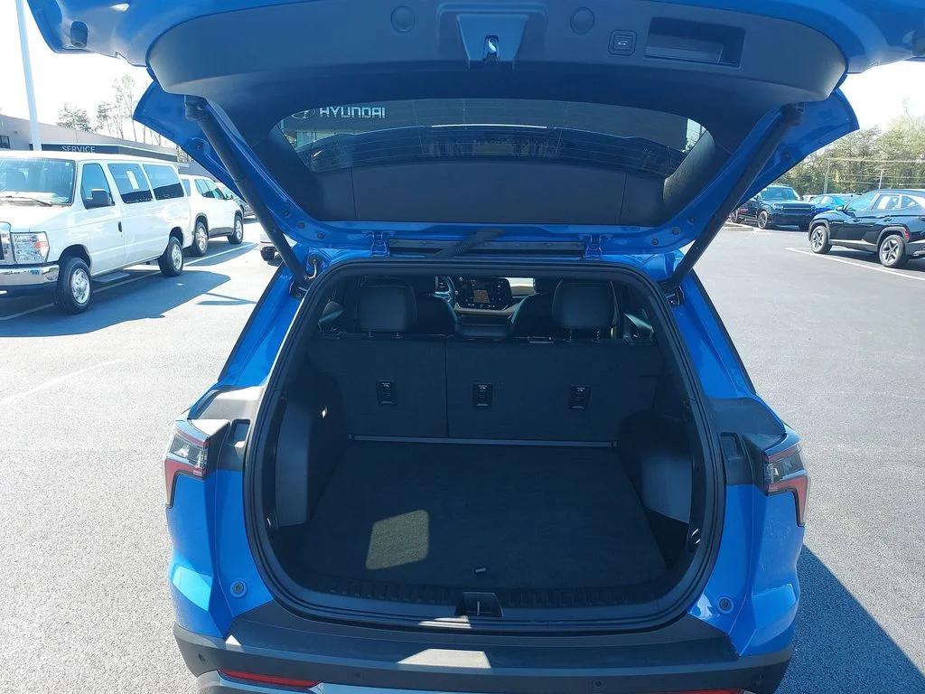 Used 2026 Blue Chevrolet ACTIV image 29