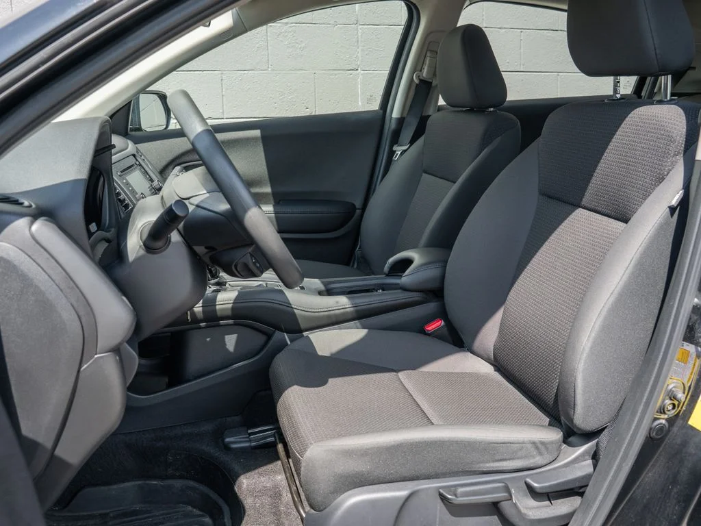 Used 2022 Black Honda LX image 5