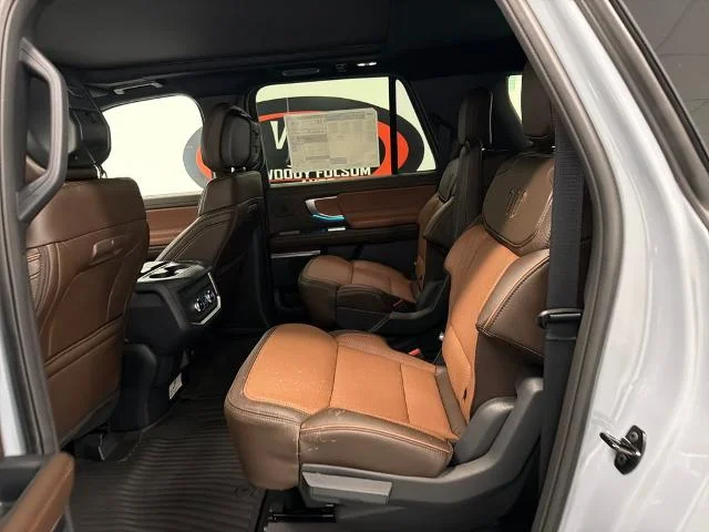 New 2027 Glacier Gray Metallic Tri-Coat Ford MAX King Ranch® image 30